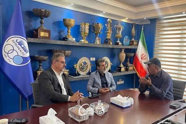 اتفاق جبران‌ناپذیر و تکاری در استقلال؛ انتقاد از جذب مهاجم پرسپولیس