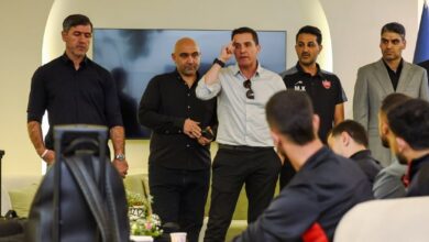 معارفه فرودگاهی اوسمار ویهرا به بازیکنان پرسپولیس 4